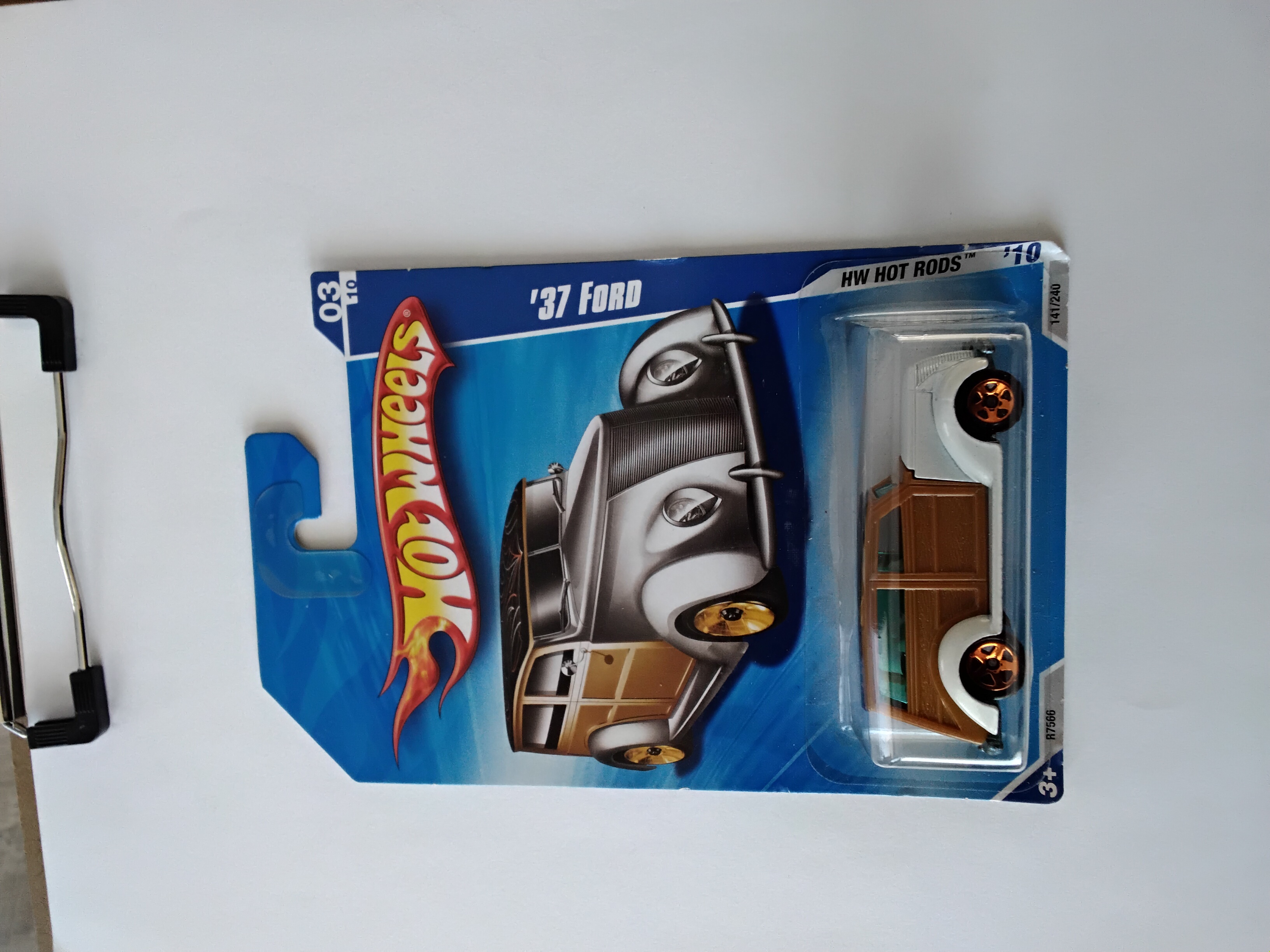 Collector submitted image