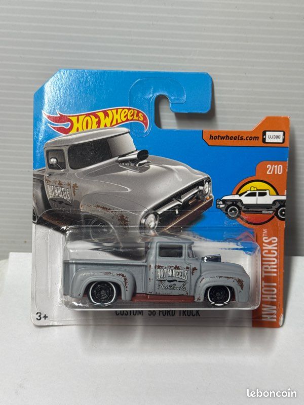 Collector submitted image