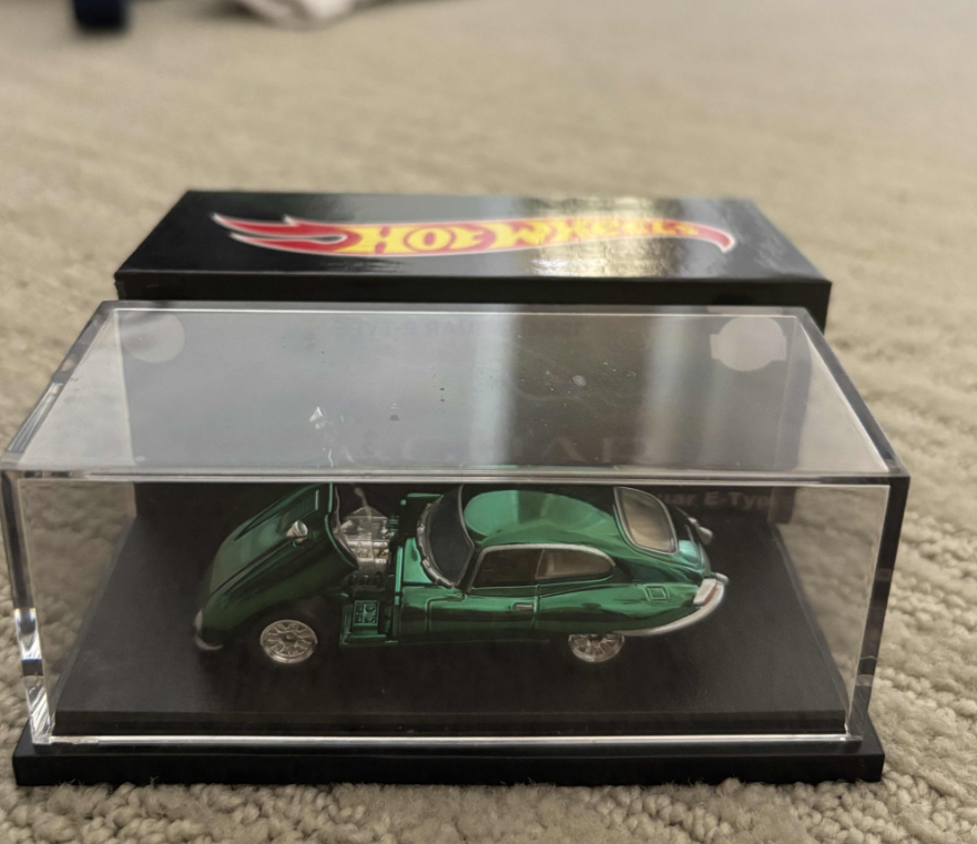 Collector submitted image