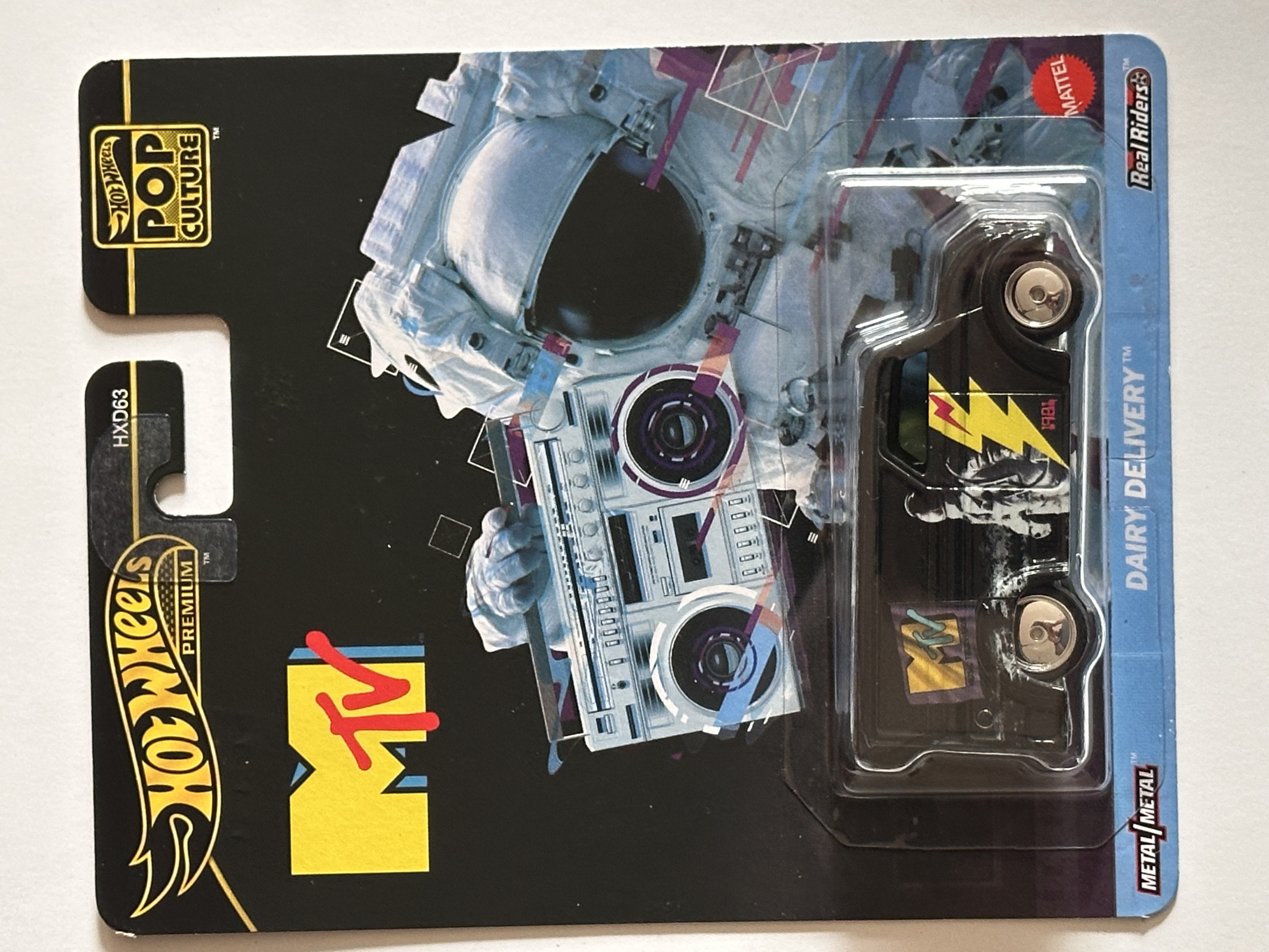 Collector submitted image